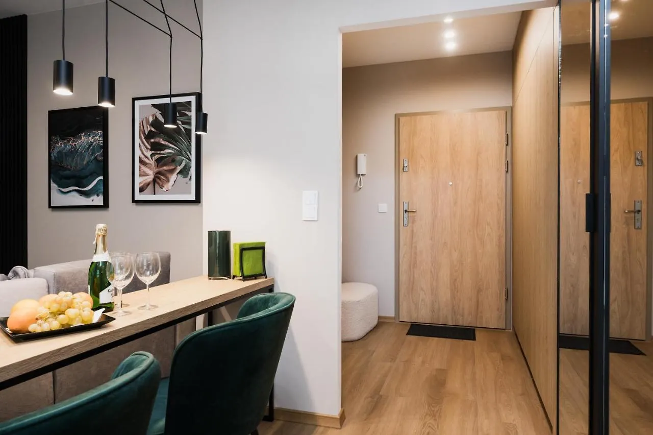 Tauron Arena Apartment With Garage - Krakow Lema 0*,  Poland